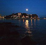 Bandol vu des calanques le soir en été